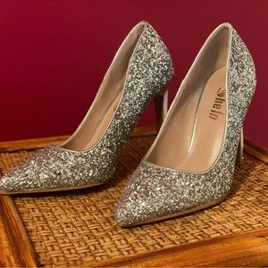 Sparkly Faux Leather Closed Toe Stiletto Heeled Pumps Size 6
